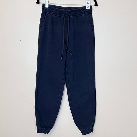 Lululemon Loungeful High Rise Jogger Pants - Women's Size 6 - Black - Picture 1 of 10